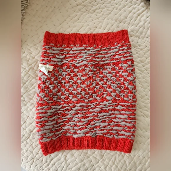 emiLime x UO Slub Knit Snood Scarf - Picture 6 of 9